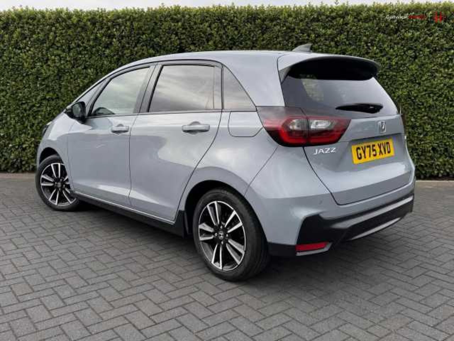 Honda Jazz Hybrid 1.5 i-MMD (122ps) Advance Sport eCVT 