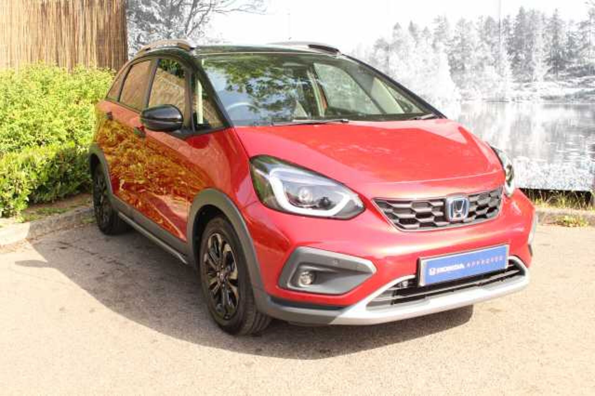 Honda Jazz e:HEV 1.5 i-MMD Hybrid Crosstar Advance 5dr eCVT 
