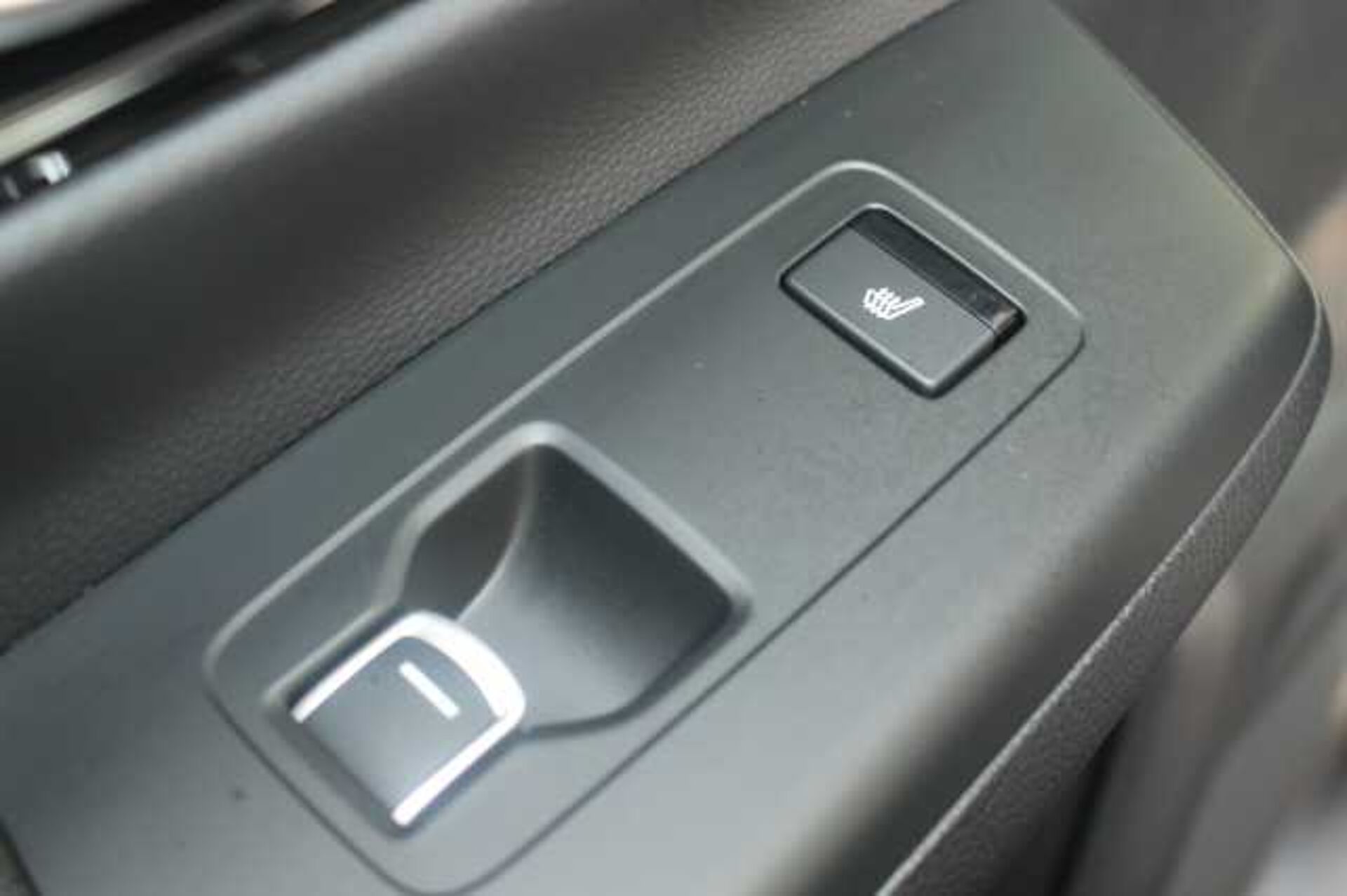 Honda CR-V Hybrid 2.0 eHEV Advance 5dr eCVT 