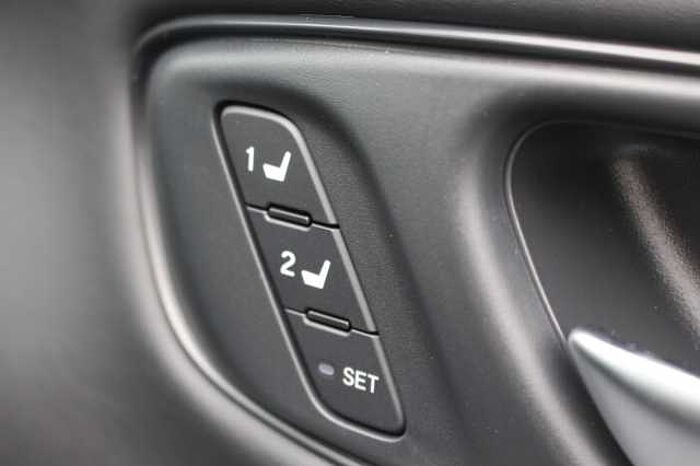 Honda ZR-V e:HEV 2.0 i-MMD (184ps) Advance Hybrid eCVT 