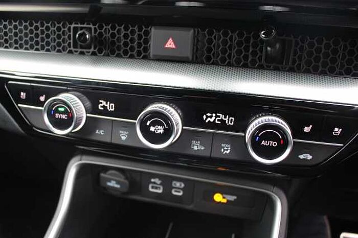 Honda CR-V e:PHEV 2.0 i-MMD (184ps) Advance Tech e:PHEV eCVT 