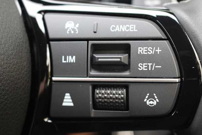 Honda ZR-V e:HEV 2.0 i-MMD (184ps) Advance Hybrid eCVT 