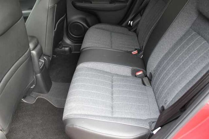 Honda Jazz Hybrid 1.5 i-MMD (122ps) Advance eCVT 