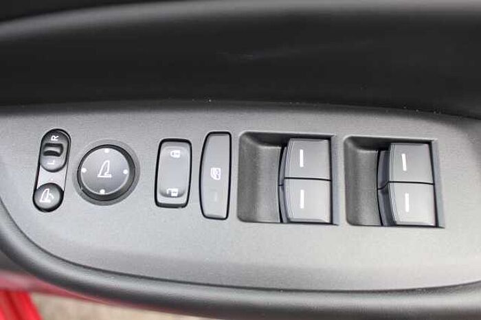 Honda Jazz Hybrid 1.5 i-MMD (122ps) Advance eCVT 