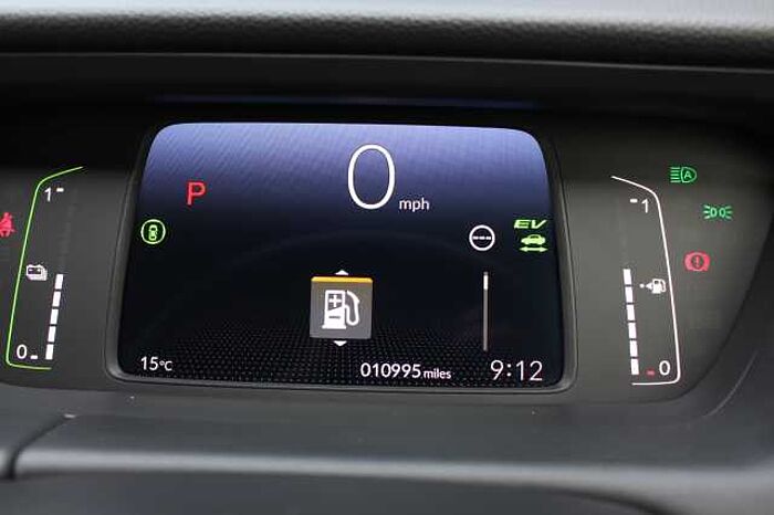 Honda Jazz Hybrid 1.5 i-MMD (122ps) Advance eCVT 