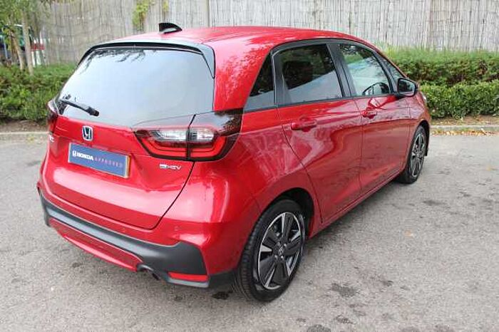 Honda Jazz Hybrid 1.5 i-MMD (122ps) Advance eCVT 