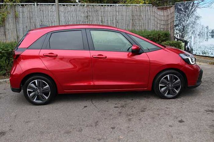 Honda Jazz Hybrid 1.5 i-MMD (122ps) Advance eCVT 