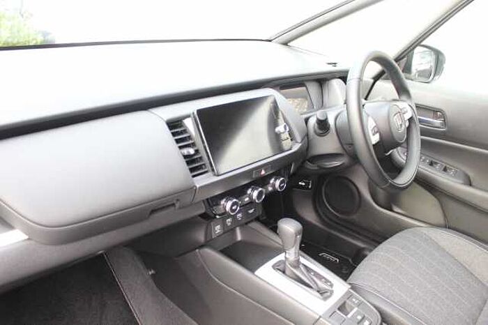 Honda Jazz Hybrid 1.5 i-MMD (122ps) Advance eCVT 