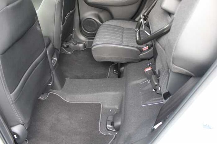 Honda Jazz Hybrid 1.5 i-MMD (122ps) Advance eCVT 