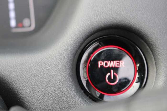 Honda Jazz Hybrid 1.5 i-MMD (122ps) Advance eCVT 