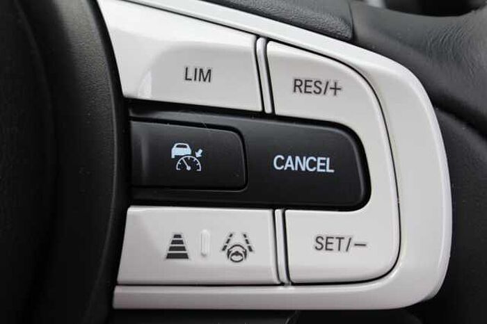 Honda Jazz Hybrid 1.5 i-MMD (122ps) Advance eCVT 