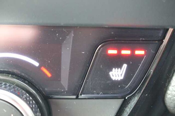 Honda Jazz Hybrid 1.5 i-MMD (122ps) Advance eCVT 