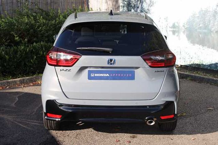 Honda Jazz Hybrid 1.5 i-MMD (122ps) Advance Sport eCVT 
