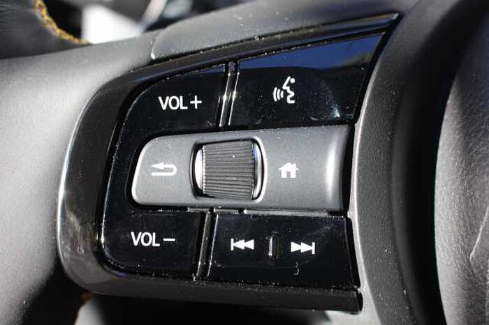 Honda Jazz Hybrid 1.5 i-MMD (122ps) Advance Sport eCVT 