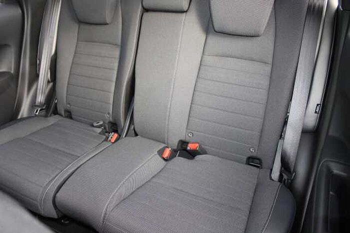 Honda Jazz e:HEV 1.5 i-MMD Hybrid Crosstar Advance 5dr eCVT 