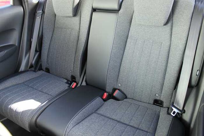 Honda Jazz e:HEV 1.5 i-MMD Hybrid Advance 5dr eCVT 