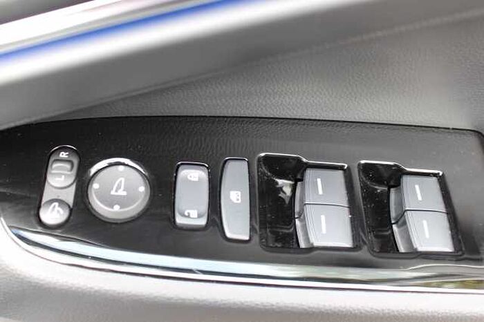 Honda e:Ny1 150kW Elegance 69kWh 5dr Auto 