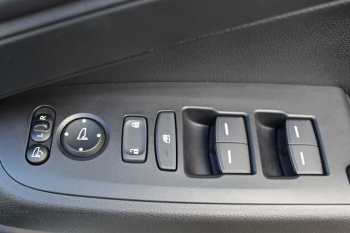 Honda HR-V Hybrid 1.5 eHEV Elegance 5dr CVT 