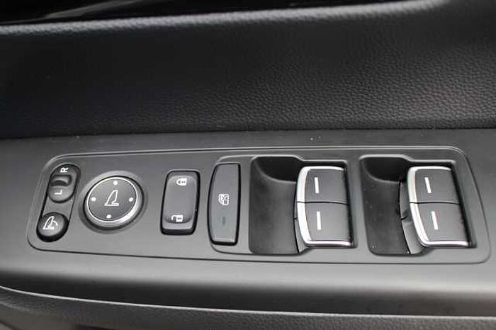 Honda CR-V Hybrid 2.0 eHEV Advance 5dr eCVT 