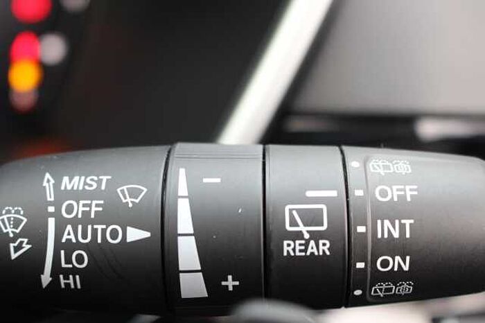 Honda CR-V e:HEV 2.0 eHEV Elegance 5dr eCVT 