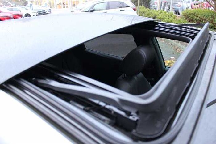 Honda Civic 1.5 VTEC Turbo Prestige 5dr CVT 