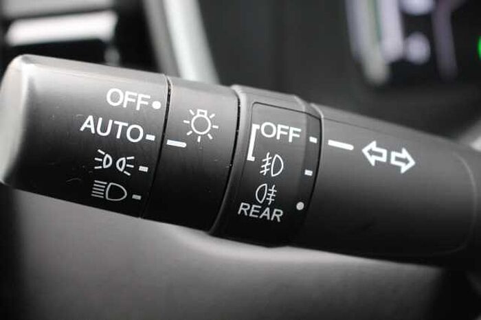 Honda CR-V Hybrid 2.0 i-MMD Hybrid SR 5dr eCVT 