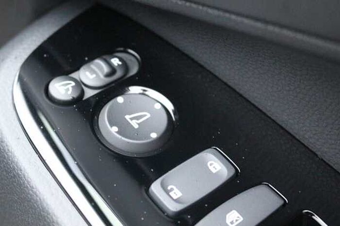 Honda HR-V e:HEV 1.5 eHEV Advance 5dr CVT 