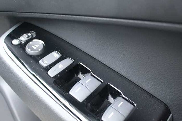 Honda HR-V e:HEV 1.5 eHEV Advance 5dr CVT 