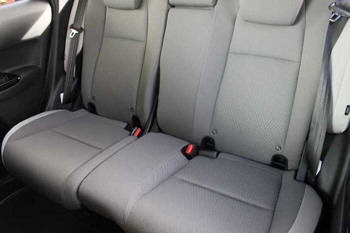 Honda Jazz e:HEV 1.5 i-MMD Hybrid Crosstar Advance 5dr eCVT 