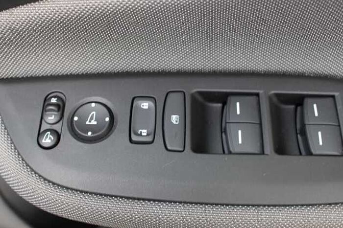 Honda Jazz e:HEV 1.5 i-MMD Hybrid Crosstar Advance 5dr eCVT 