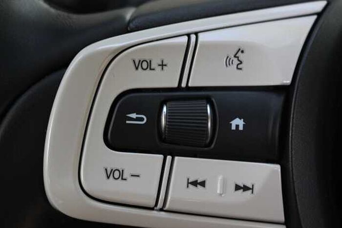 Honda Jazz e:HEV 1.5 i-MMD Hybrid Crosstar Advance 5dr eCVT 