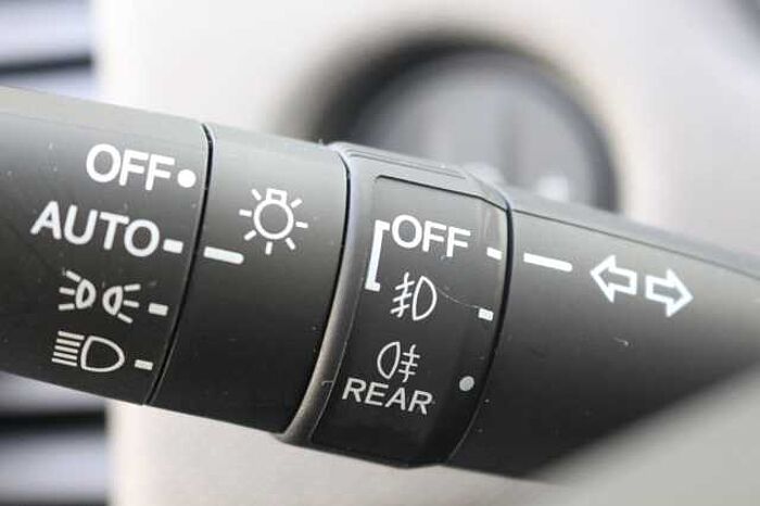 Honda Jazz e:HEV 1.5 i-MMD Hybrid Crosstar Advance 5dr eCVT 