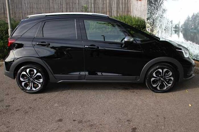 Honda Jazz e:HEV 1.5 i-MMD Hybrid Crosstar Advance 5dr eCVT 