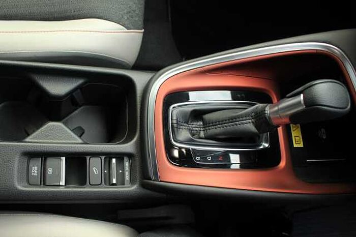 Honda HR-V Hybrid 1.5 eHEV Advance Style 5dr CVT 