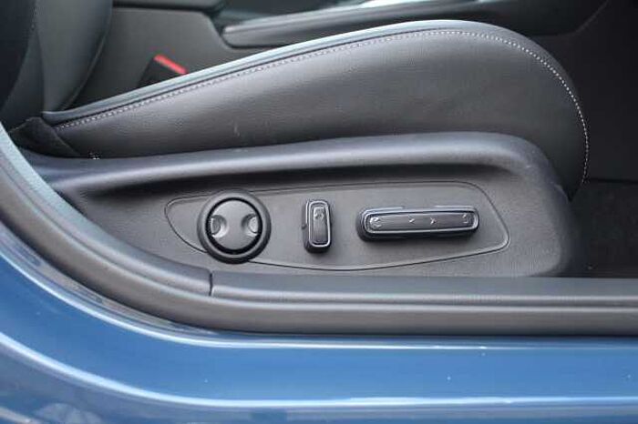 Honda Civic Hybrid 2.0 eHEV Advance 5dr CVT 