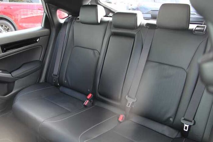 Honda Civic Hybrid 2.0 eHEV Advance 5dr CVT 