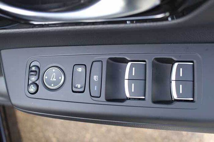 Honda CR-V e:PHEV 2.0 ePHEV Advance Tech 5dr eCVT 