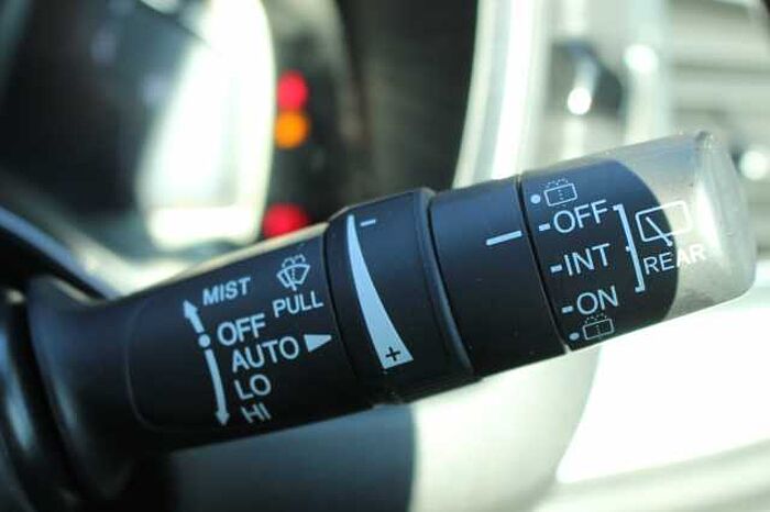 Honda CR-V Hybrid 2.0 i-MMD Hybrid SE 2WD 5dr eCVT 