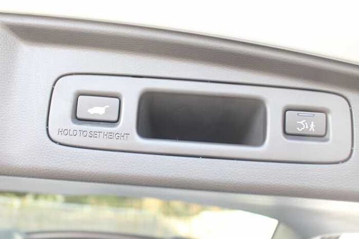 Honda CR-V e:PHEV 2.0 ePHEV Advance Tech 5dr eCVT 