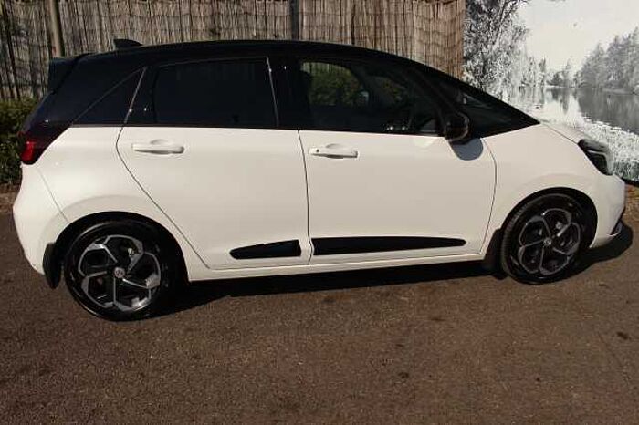 Honda Jazz e:HEV 1.5 i-MMD Hybrid EX Style pack 5dr eCVT 