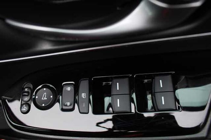 Honda CR-V Hybrid 2.0 i-MMD Hybrid SR 5dr eCVT 