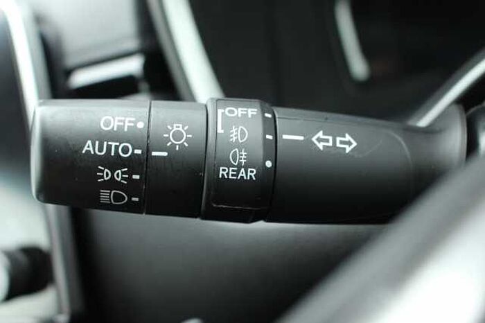 Honda CR-V Hybrid 2.0 i-MMD Hybrid SR 5dr eCVT 