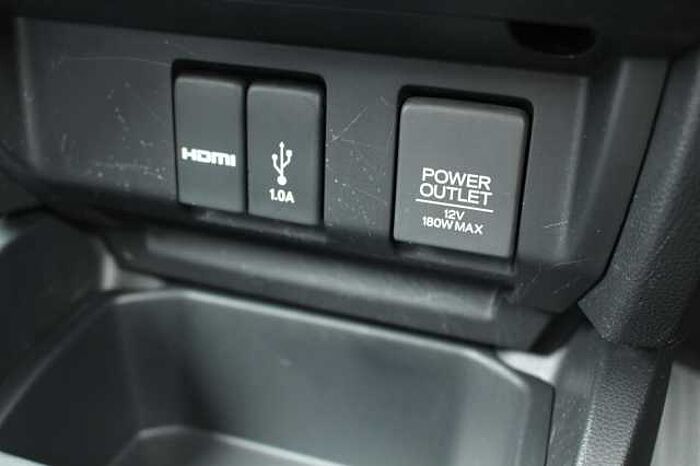 Honda Jazz 1.3 i-VTEC SE 5dr CVT 