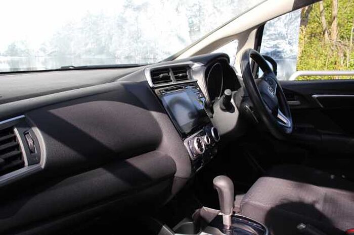 Honda Jazz 1.3 i-VTEC SE Navi 5dr CVT 