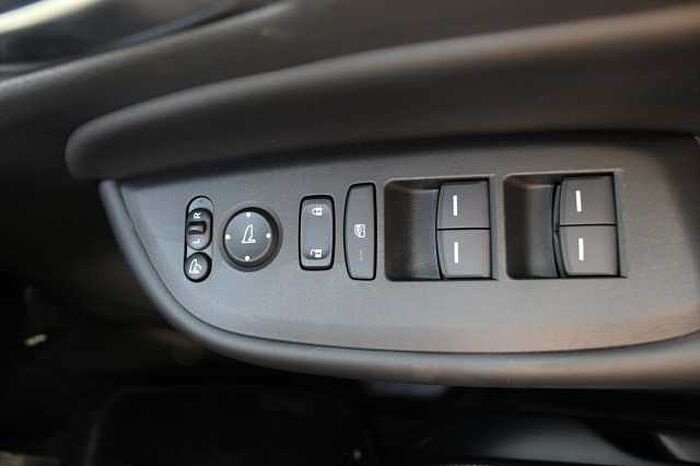 Honda Jazz Hybrid 1.5 i-MMD Hybrid Crosstar Advance 5dr eCVT 