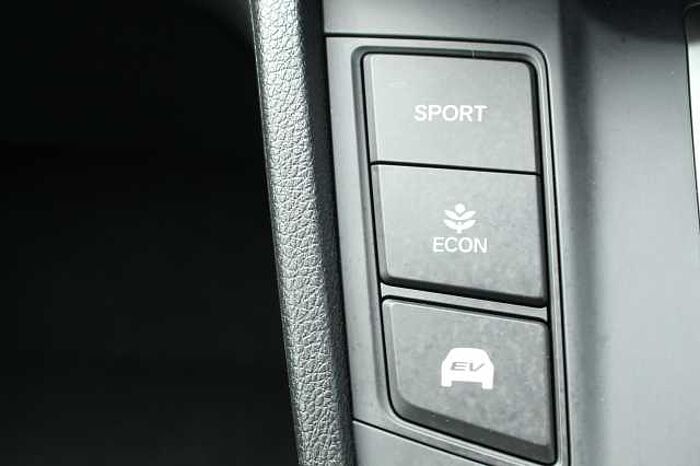 Honda CR-V e:HEV 2.0 i-MMD Hybrid SR 2WD 5dr eCVT 