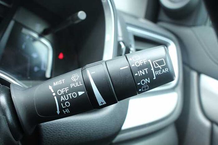 Honda CR-V Hybrid 2.0 i-MMD Hybrid SR 4WD 5dr eCVT 