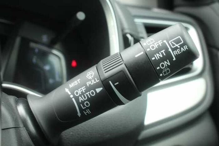 Honda CR-V Hybrid 2.0 i-MMD Hybrid SE 2WD 5dr eCVT 